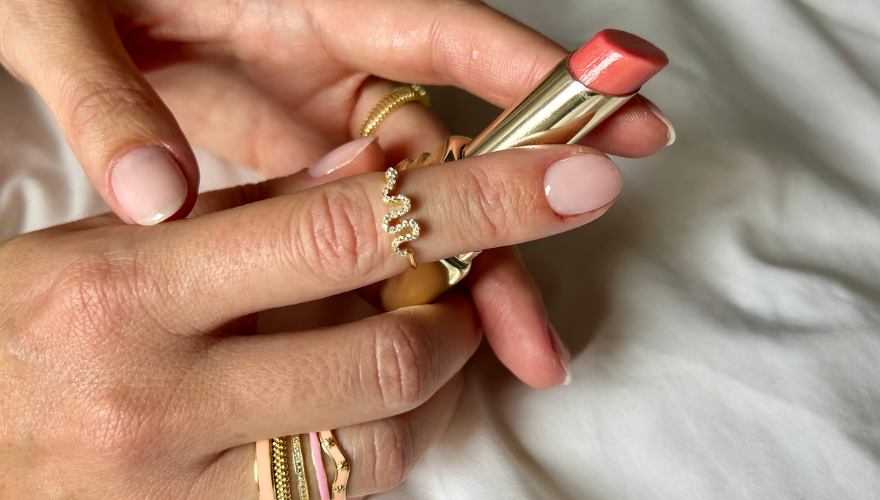 Yılan Sembolünün Anlamı ve Takılar