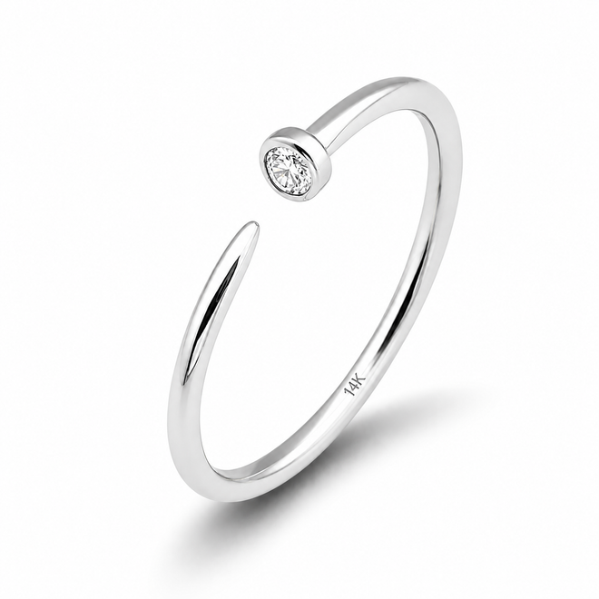 14 ayar beyaz altın modern çivi model tektaş yüzük, luxury nail ring stilinden ilham alan minimal ve premium tasarımıyla dikkat çeker