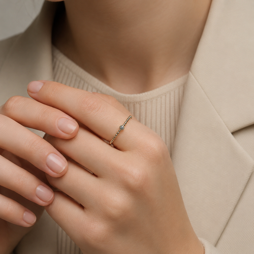 14 Ayar Altın Doğal Swiss Blue Topaz Minimal Yüzük Tekli Kullanım