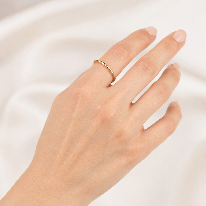 14 Ayar Altin Tamtur Yaprak Yuzuk elde