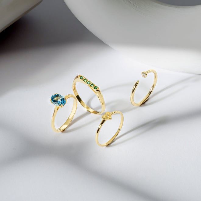 doğal mavi topazlı tektaş 14 ayar altın yüzük stüdyo