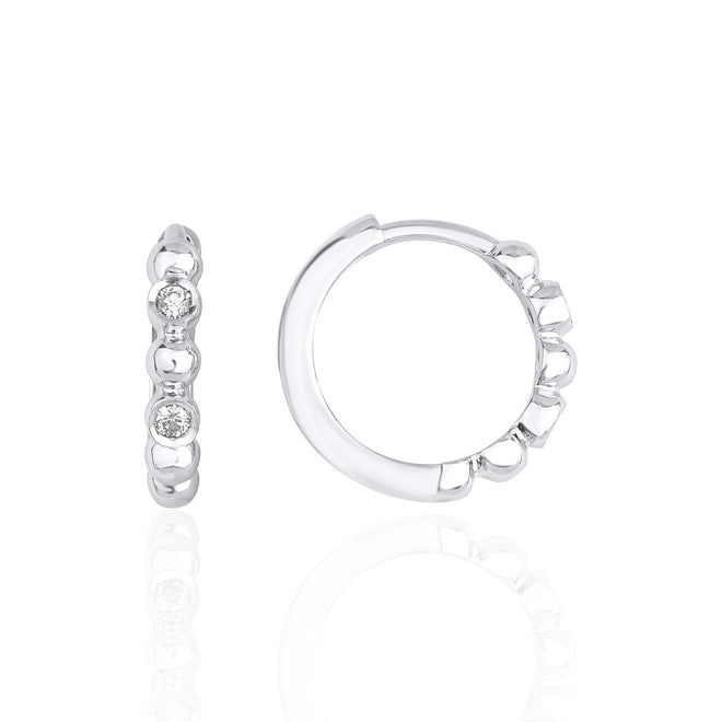 14 Ayar Altın 0.06 Ct Diamonds Bezel Set Huggie Hoop Küpe