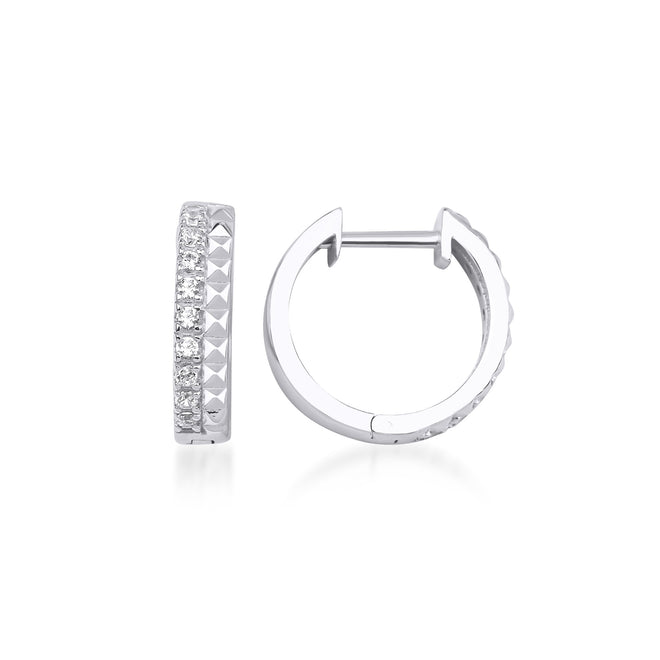 14 Ayar Altın Sparkle Double Row Pyramid Studded Hoop Küpe beyaz