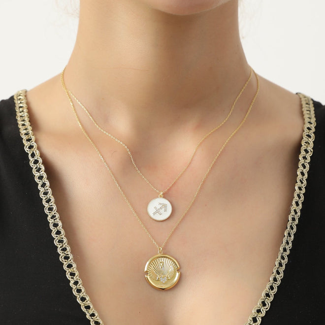 14 ayar altın beyaz mineli  yay burcu sembollü madalyon kolye kombin