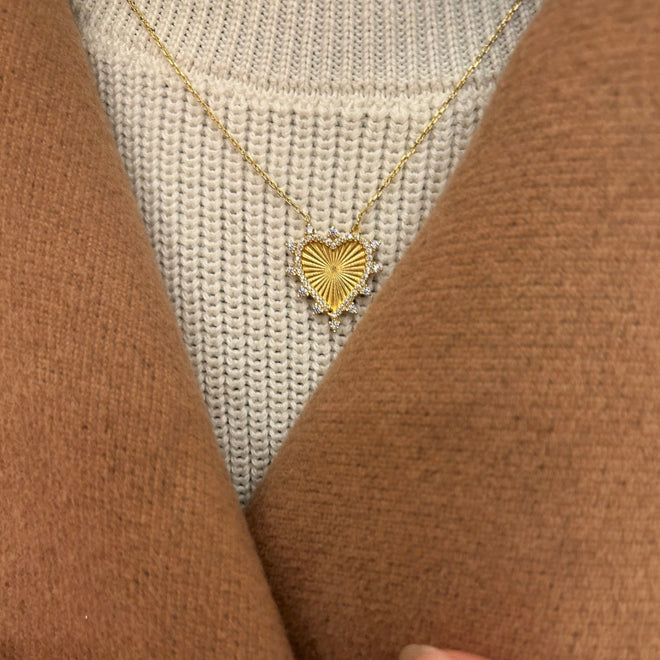 zirkon taşlı ışıltılı kalpli kolye