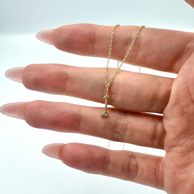 ok şeklinde uzatma zincirli kadın kolye