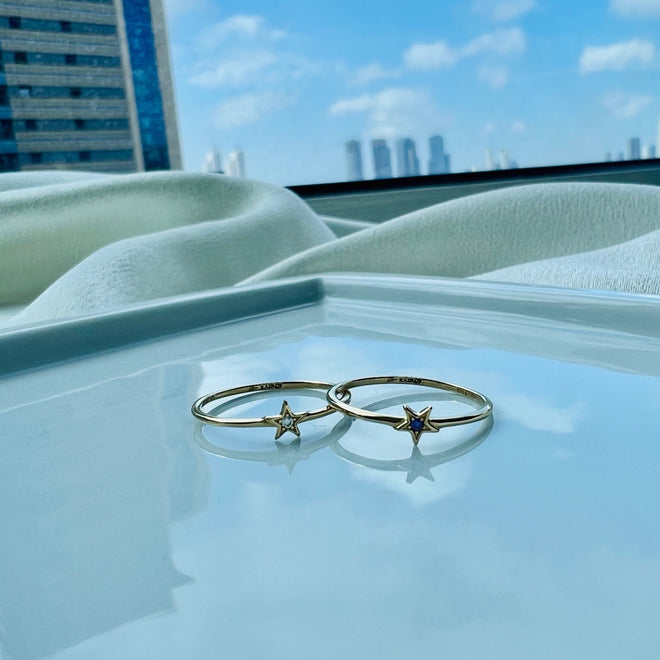 mini yıldızlı yüzük detay doğal ışık çekim