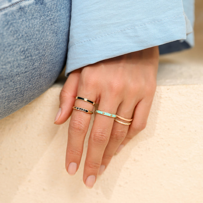 pembe mineli ve taşlı çift sıra yüzük model