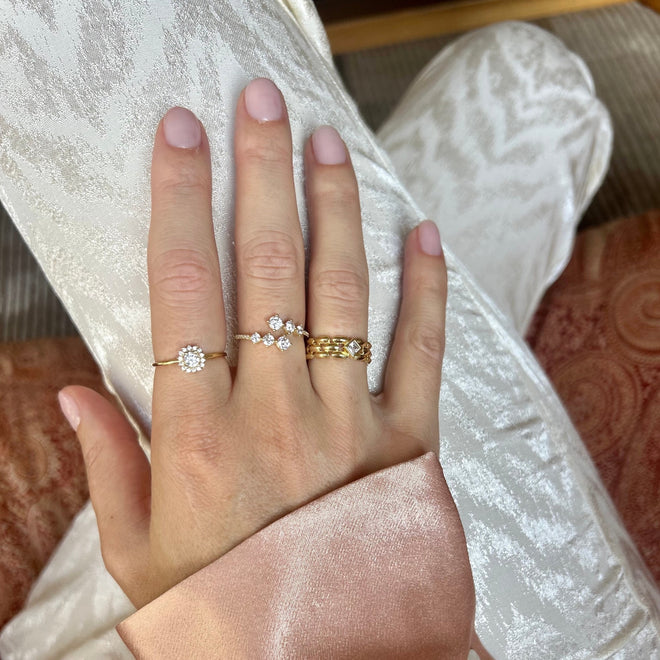 fancy altın yüzük kombin